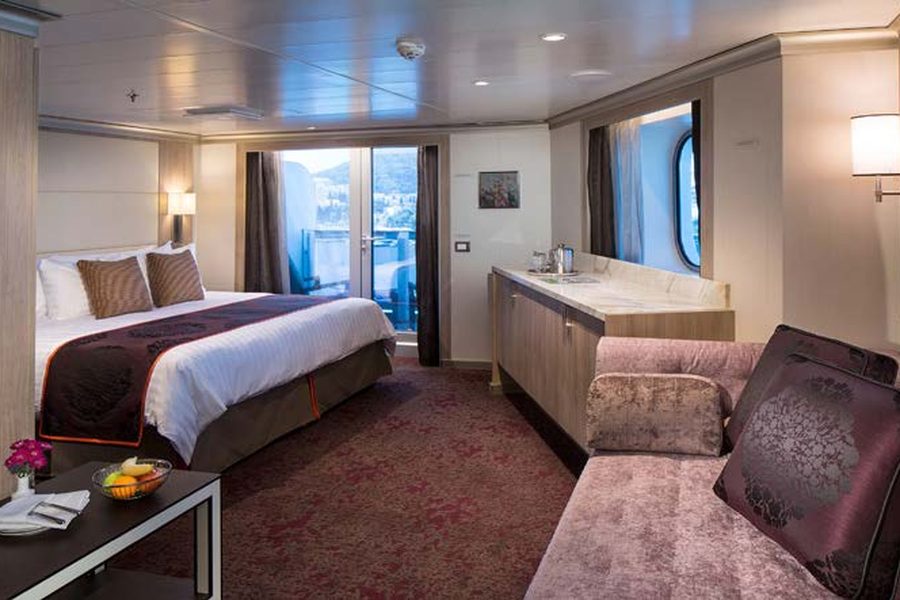 Holland America Line Vista Suite interior