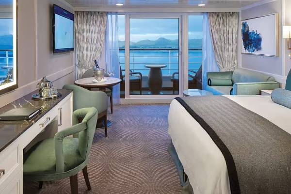Penthouse Suite aboard Oceania Sirena