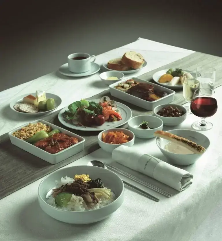 Prestige-Class-Meals-1-768x833
