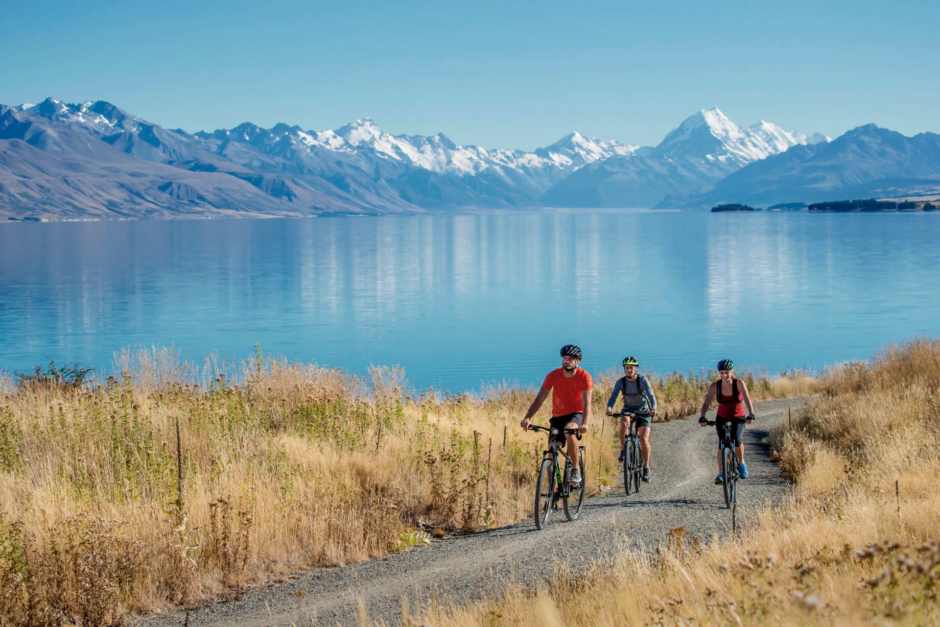 9443-Lake-Pukaki-Mount-Cook-Camilla-Rutherford