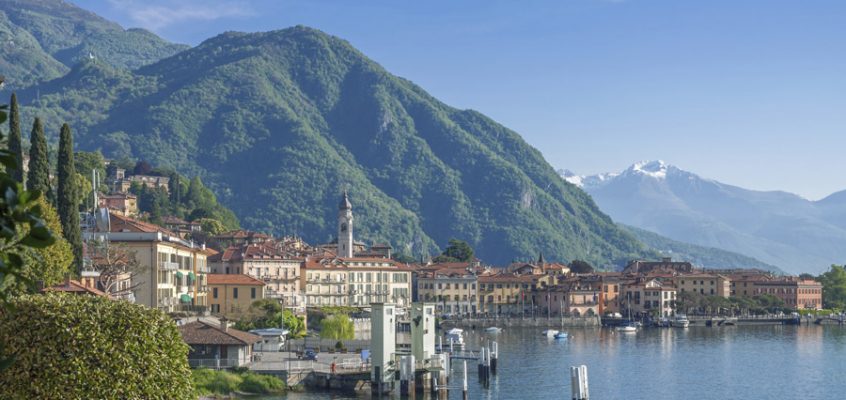 Discover Italy through Italian Lakes Holidays