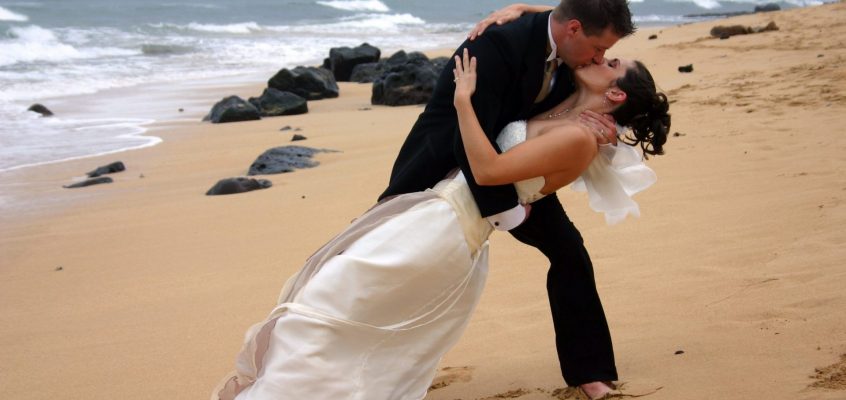 A Wedding and Honeymoon in Hawaii